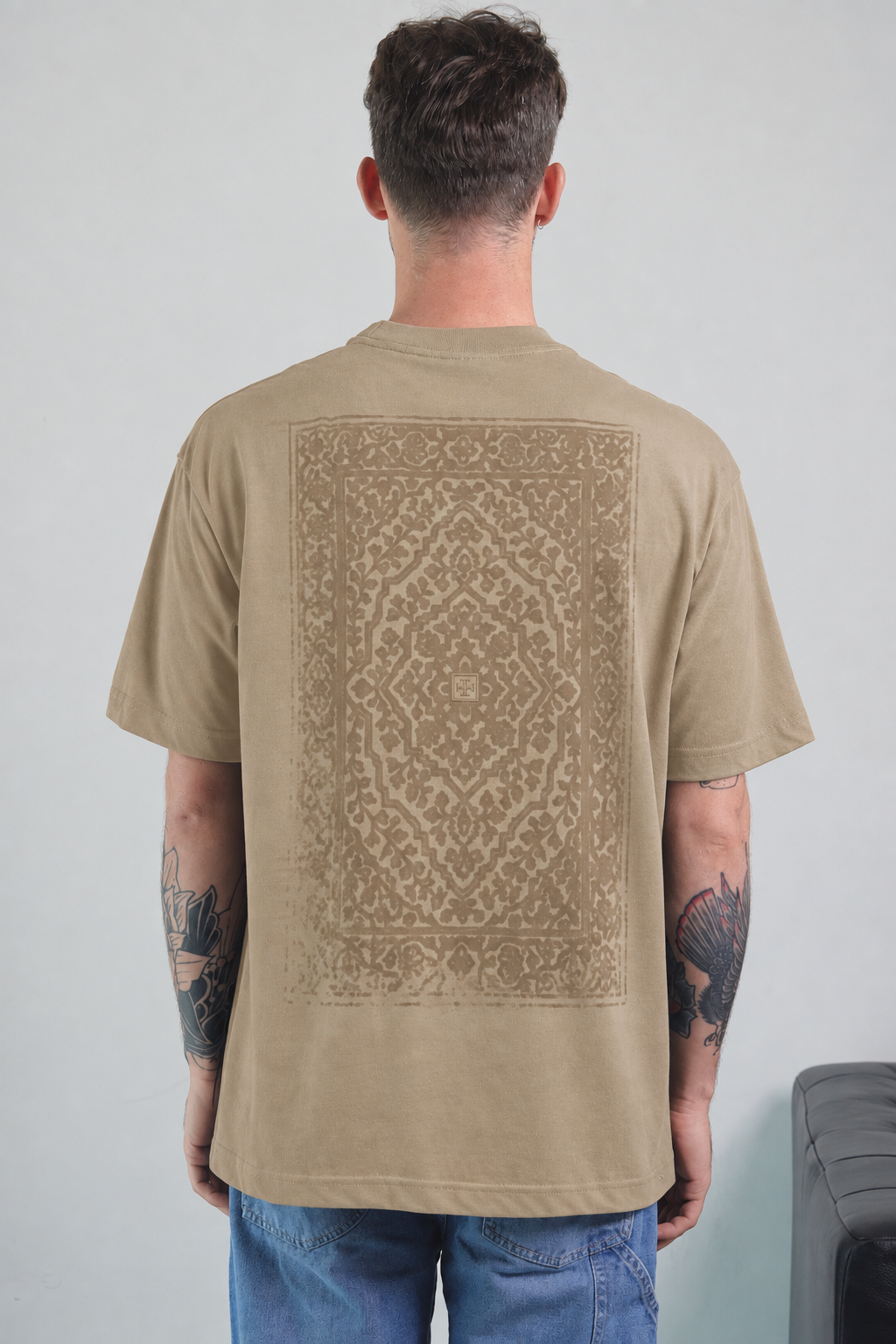 OVERSIZED TOV ESTAMPADA - CAFÉ