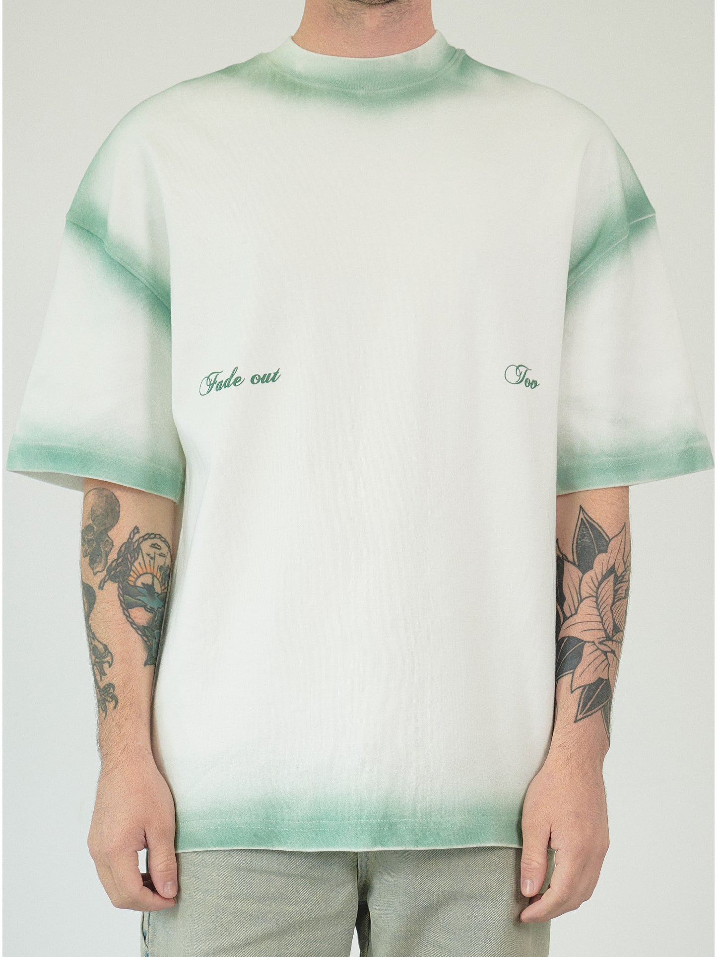 CAMISETA OVERSIZED PINTADA - VERDE