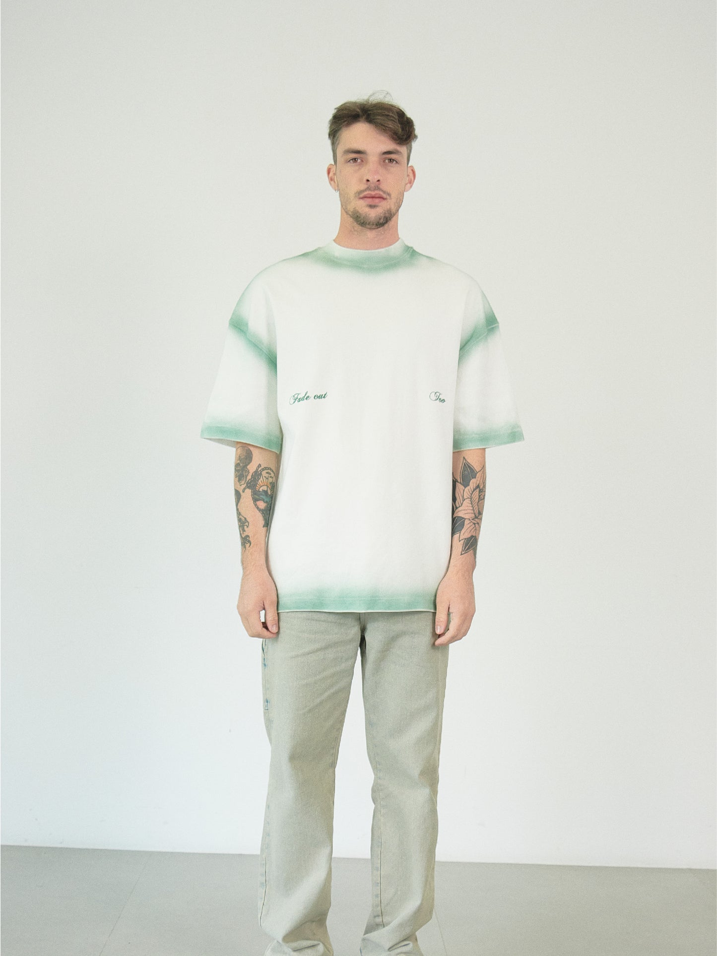 CAMISETA OVERSIZED PINTADA - VERDE