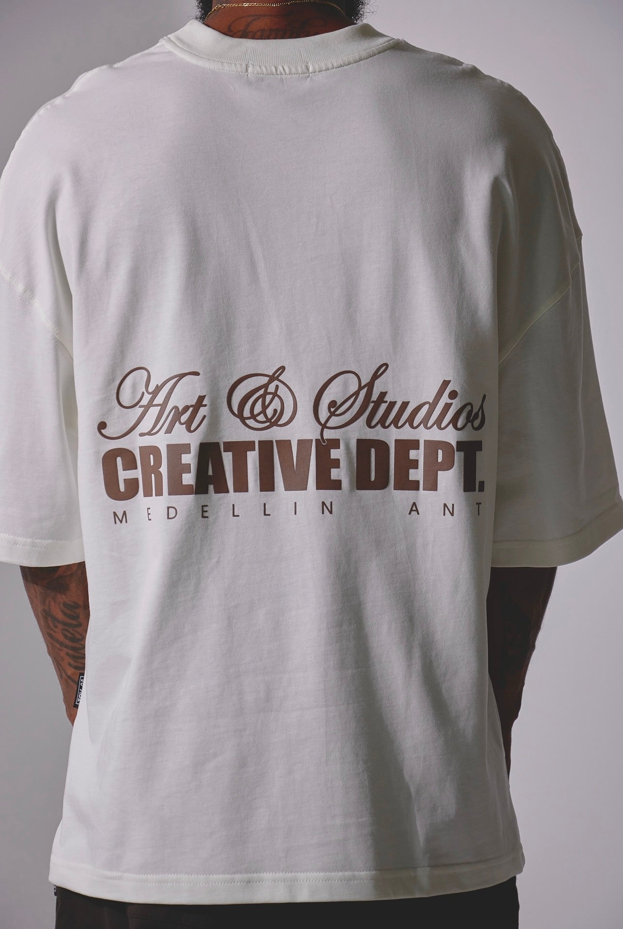 CAMISETA OVERSIZE ART & STUDIOS - IVORY